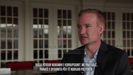 Paratë e rusëve për lobim, sonte në Top Story. Flasin gazetarët që zbuluan skandalin
