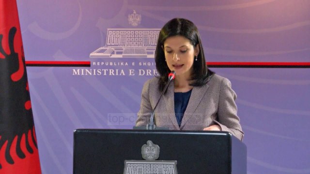 Shkeljet në ZRPP-në e Kavajës, Gjonaj: Shkarkime nga puna - Top Channel Albania - News - Lajme