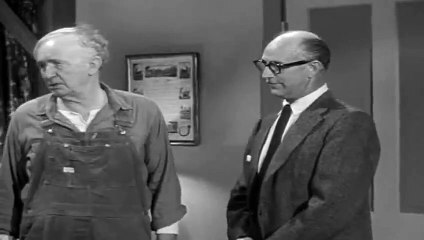The Real McCoys  S 01 E 03  Grampas Date