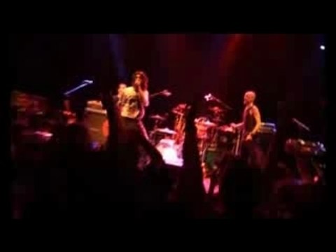 LA PHAZE La Fièvre de l'exil (feat. Eugène Gogol Bordello)