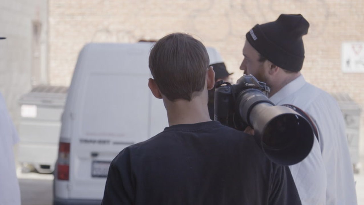 Inside the Lives of Hollywood Paparazzi