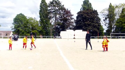 Echauffement pour le Plateau U6/U7 du 18 Mai 2019