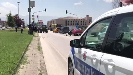 Traktör ile Motosiklet Çarpıştı: 1 Ölü - Düzce