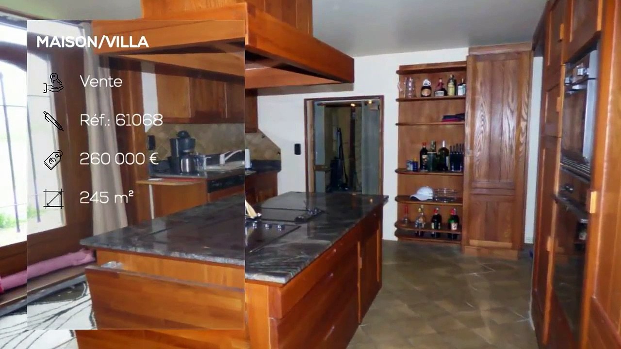 A vendre - Maison/villa - BAINS-LES-BAINS (88240) - 8 pièces - 245m²