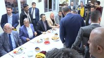 Bakan Pakdemirli Beykoz'da Vatandaşlarla Sahur Yaptı