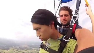  Guy passing out doing skydiving