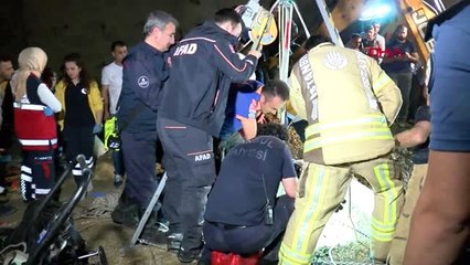 Eyüpsultan'da İnşaat Kazık Direkleri Çukuruna Düşen Çocuk Çıkarıldı