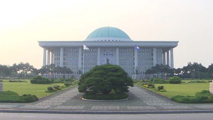 '국회 정상화' 다시 안갯속...각 당 속내는? / YTN