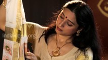 How To Wear South Indian Kasavu Saree Perfectly - Drape Kerala Sari India Video