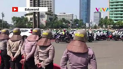 Ratusan Massa Tiba di HI Gelar Aksi Demonstrasi di Bawaslu
