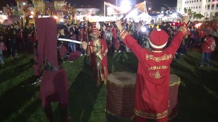 Uşak'ta Meşaleli Kutlama