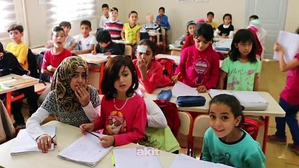 AB'nin Delegasyon Başkanı yeniakit.com.tr'ye konuştu: Suriyeliler ülkelerine dönemezse AB, Türkiye’ye daha fazla yardım edecektir