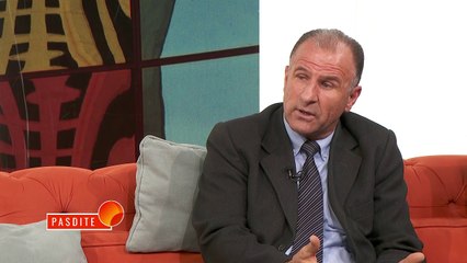 Naser Miftari  Si ju përgjigjem dilemave të nxënësve rreth historisë