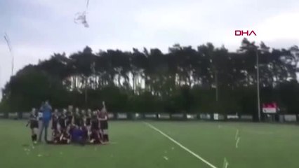 Dha Dış ? Galibiyet Kutlamasında Taraftarı Elektrik Çarptı