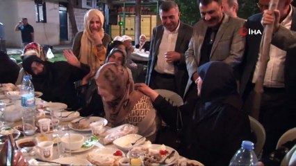 Asırlık Çınar Şükriye Özbay: “Erdoğan Sana Bir Şey Olmasından Korkuyorum”