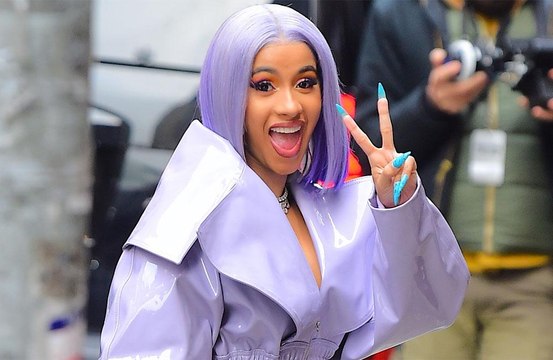 Cardi B cancela dos conciertos para recuperarse de su liposucción