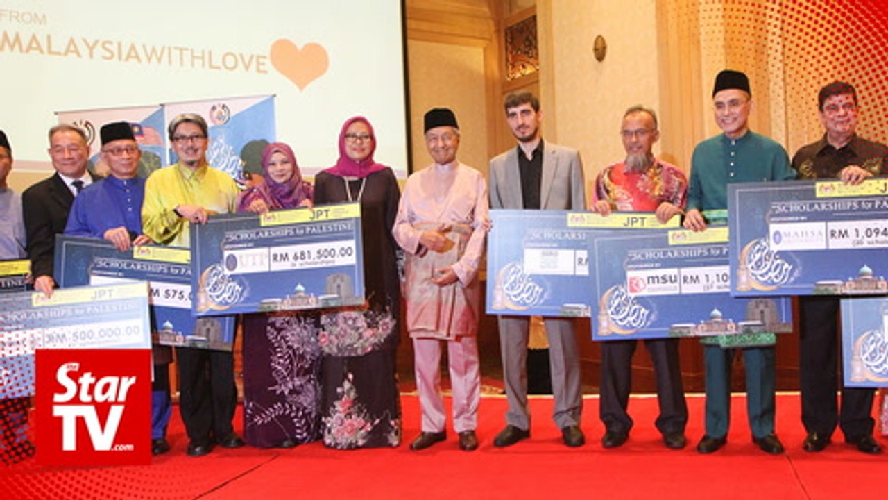 Dr M: Local universities to offer scholarships to Palestinians in Malaysia