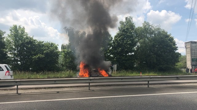 Près de Rennes. Un véhicule en feu sur la RN 12, la circulation ralentie