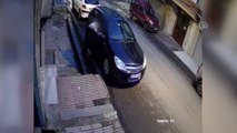 Araçlardan hırsızlık yapan hükümlü yakalandı - İSTANBUL