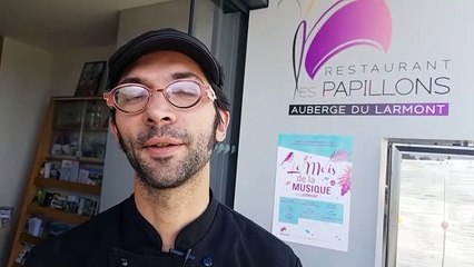 Vincent Pecclet,  maître-restaurateur du restaurant Les Papillons, organise le mois de la musique en juin à Pontarlier