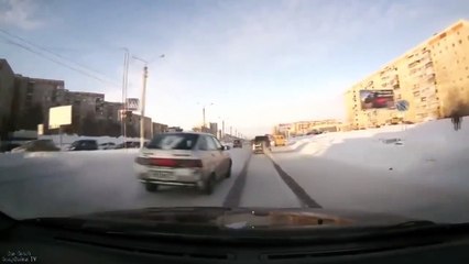 Russian Roads - Worst Roads in the World[13]