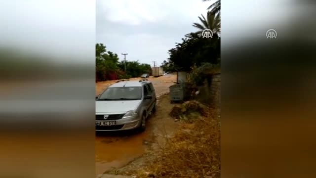 Bodrum'da İçme Suyu İsale Hattında Patlama (3)