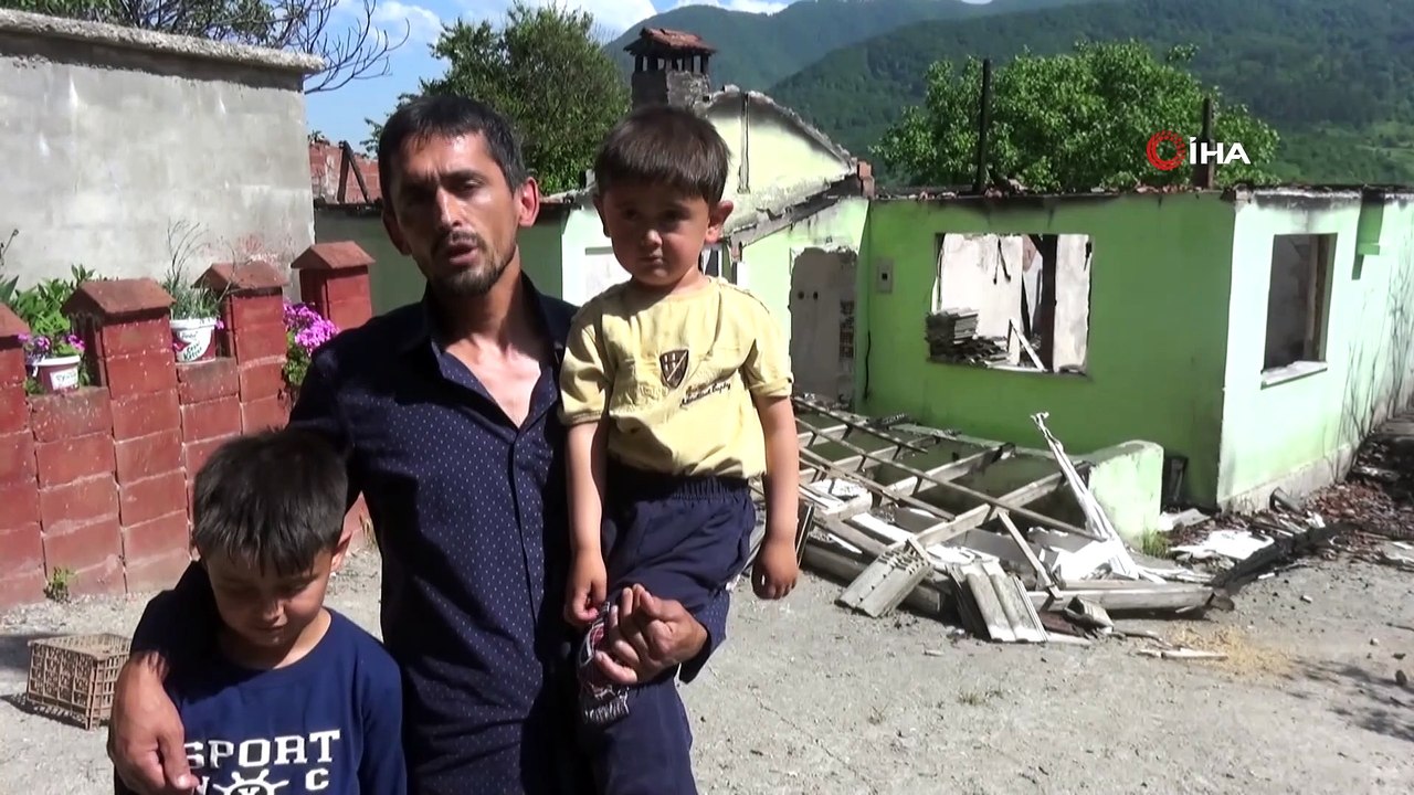 Bir gecede tüm birikimleri kül oldu...Yangında evleri yok olan aile yardım bekliyor