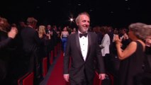 Standing ovation pour l'entrée d'Arnaud Desplechin dans le Palais des Festivals -Cannes 2019