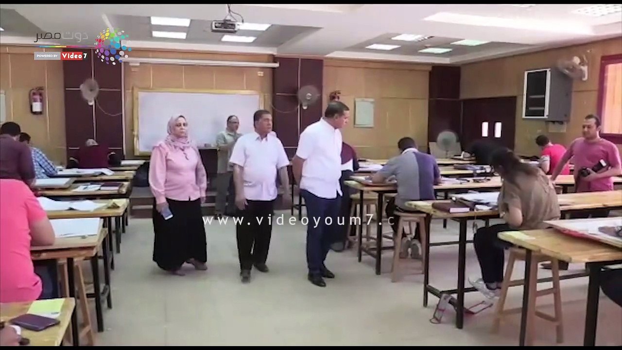رئيس جامعة سوهاج يعلن تأجيل الامتحانات غدا بسبب حرارة الجو