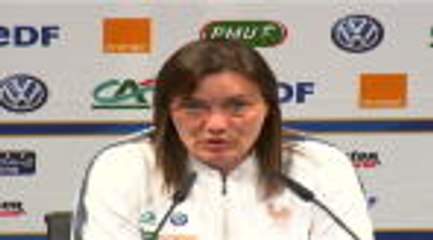 Bleues - Diacre : "J'ai 14 joueuses susceptibles de démarrer"