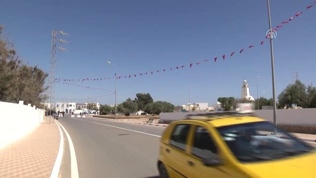 Tunus'ta Yahudiler Lag Baomer Bayramı'nı Kutluyor (1)