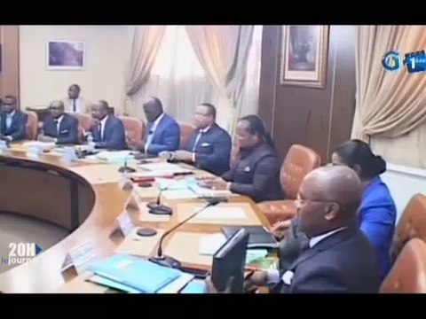 RTG - Le Premier ministre, Julien Nkoghe Bekalé préside le conseil interministérielle du Mercredi 22 Mai 2019