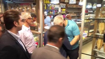 Binali Yıldırım, Kasımpaşa'da Bulunan Esnafları Ziyaret Etti