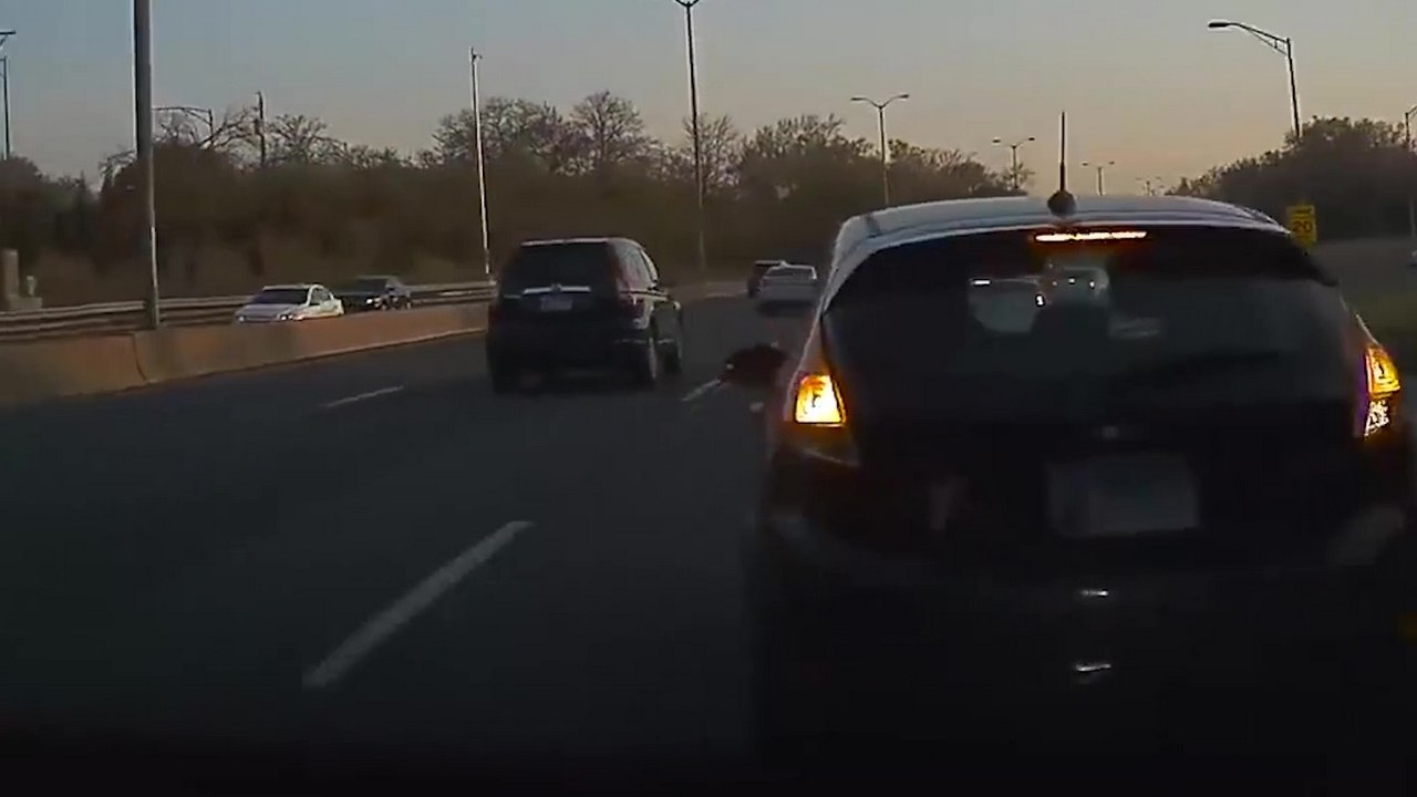 Sa Tesla Model 3 évite une collision à 65 km/h après s'être fait rentrer dedans