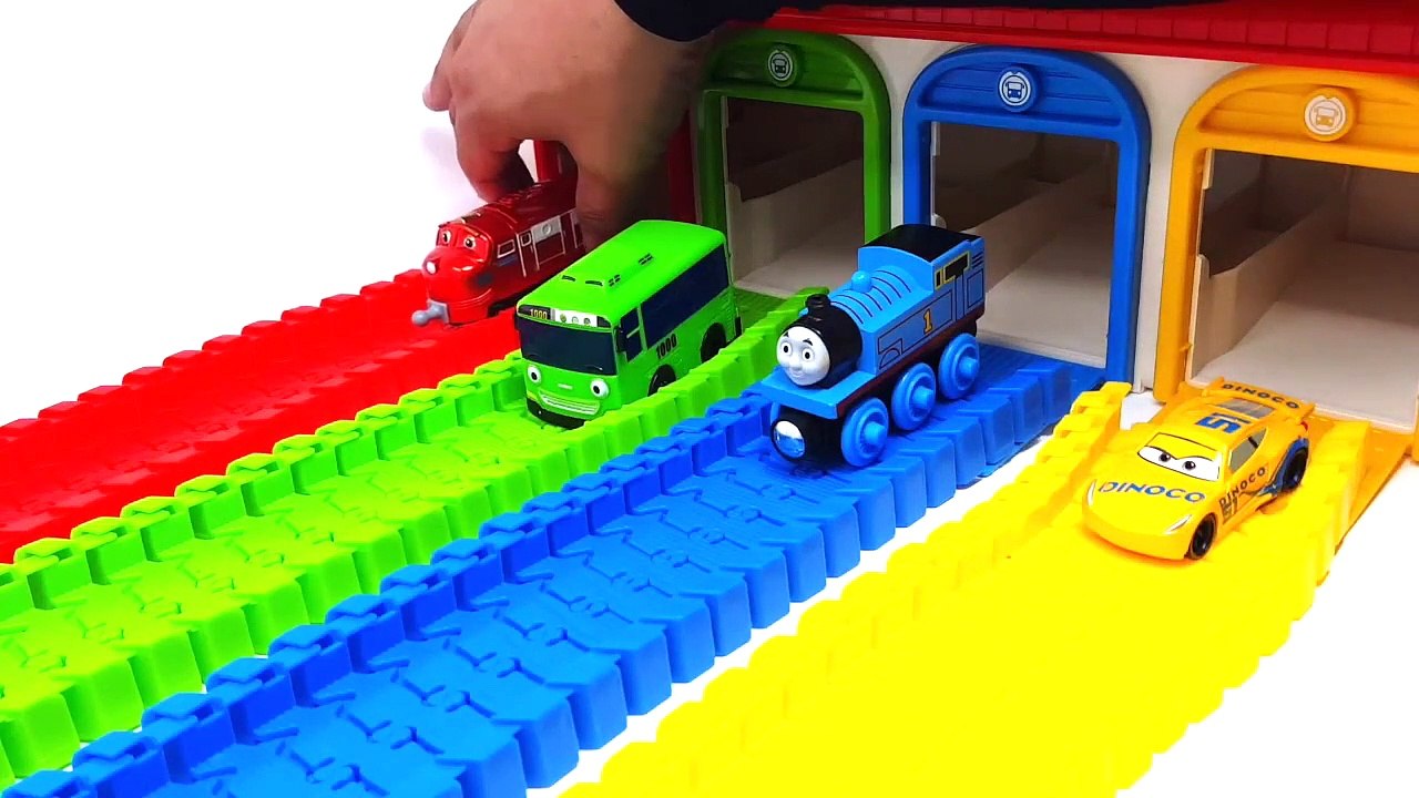 Learn Colors Tayo the Little Bus Garage Thomas Chuggington Cars Tayo Captain America vs Toy Monster