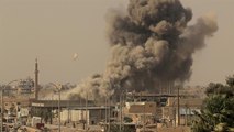 Attacks flare in Syria, fears over chemical weapons use
