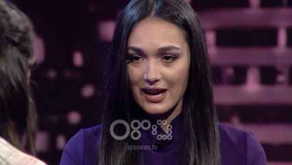 Mos i fol shoferit - Klea pas kuintave, ja si do reagonte nëse do shihte një vajzë sipër Elgitit