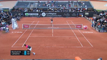 Lyon - Basilashvili sort Lamasine