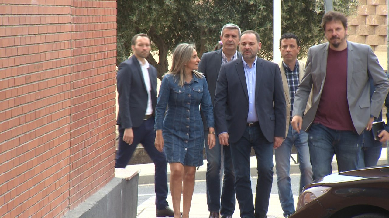 Ábalos y candidata a la alcaldía de Toledo en acto electoral