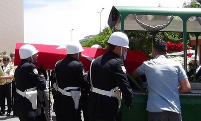 Lale Yıldız için Bakırköy Adliyesinde Tören