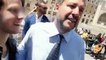 In Puglia Salvini sorpreso da un nuovo selfie-scherzo "non siamo più terroni di m...."
