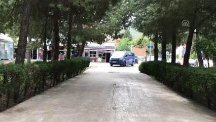 Yaşlıları yardım bahanesiyle soydukları iddia edilen zanlılar yakalandı