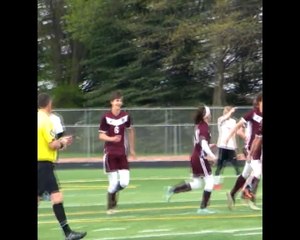 Un joueur universitaire marque des fesses aux États-Unis