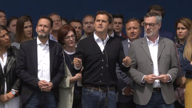 Rivera: Vamos a prohibir los homenajes a etarras