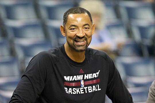Michigan Hires Former Star Juwan Howard as New Head Coach