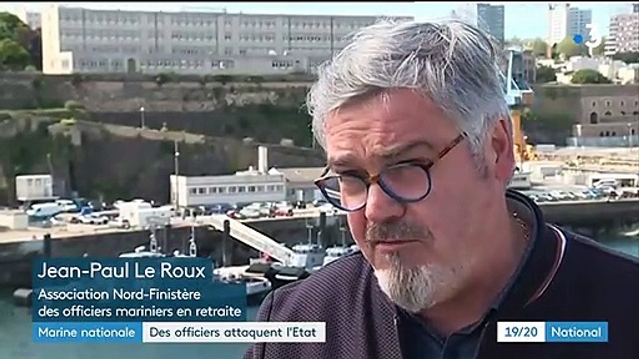 Amiante : des ex-officiers de la Marine attaquent l'État