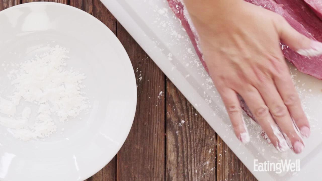 How to Make Healthy Baked Breaded Pork Cutlets