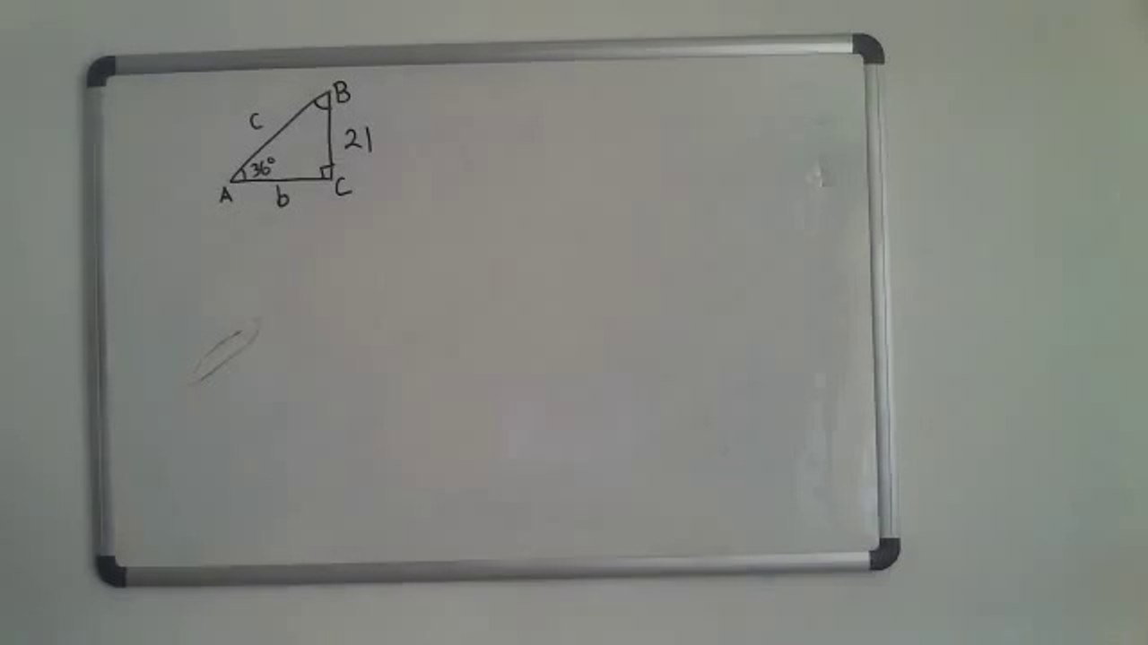 Matemáticas Fáciles - Resuelve un triángulo rectángulo usando cotangente y secante