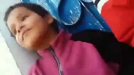 طفل يطرد من السنة  الاولى ابتدائي بسبب الكلام البذيء الذي_ يتلفظ به.. يا ناري