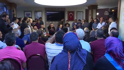 下载视频: Bakan Soylu Trabzonlu hemşehrileriyle iftarda buluştu - İSTANBUL